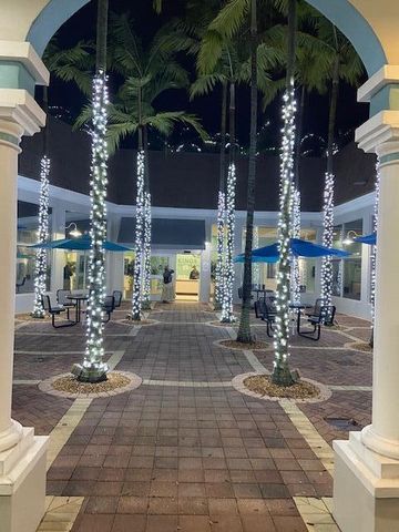 699 SAXONY O Way o, Delray Beach, FL 33446
