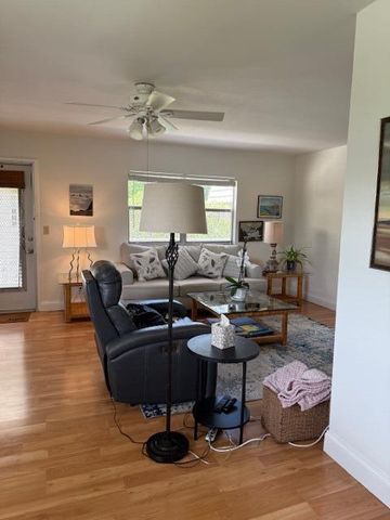 699 SAXONY O Way o, Delray Beach, FL 33446