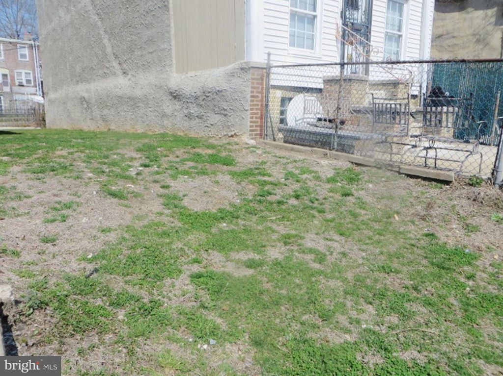 5727 FLORENCE AVE, PHILADELPHIA, PA 19143 — photo 3