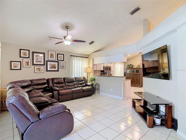 4201 BARRET AVENUE, Plant City, FL 33566