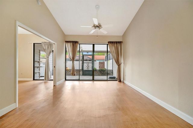 2925 PARK LAKE DRIVE 12, Bradenton, FL 34209