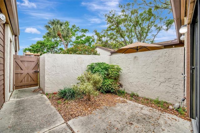 2925 PARK LAKE DRIVE 12, Bradenton, FL 34209