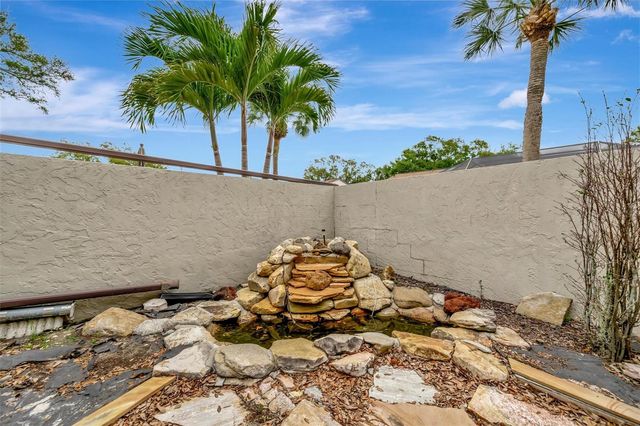 2925 PARK LAKE DRIVE 12, Bradenton, FL 34209