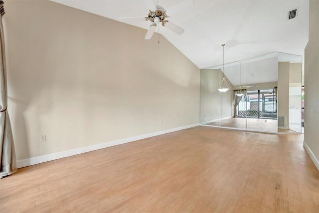 2925 PARK LAKE DRIVE 12, Bradenton, FL 34209