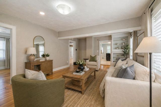 614 N University Boulevard, Norman, OK 73069