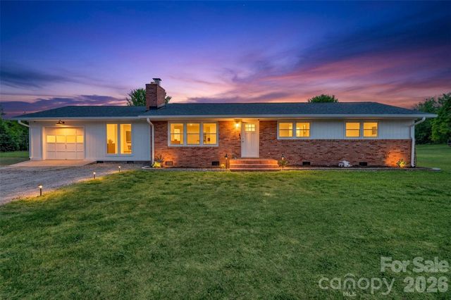 1958 Boyd Road, Blackstock, SC 29014