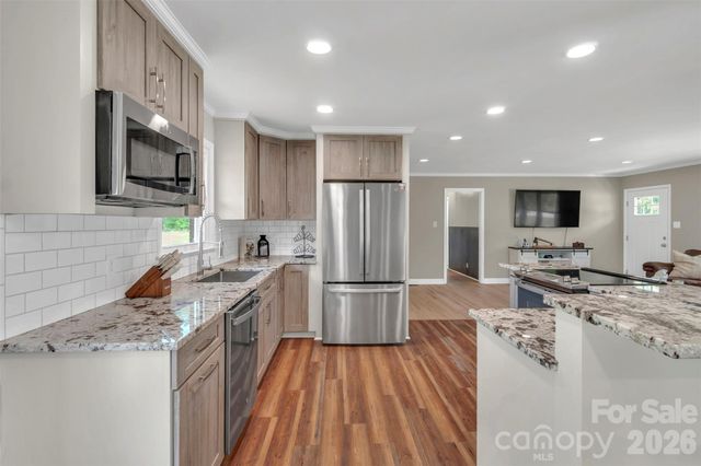 1958 Boyd Road, Blackstock, SC 29014