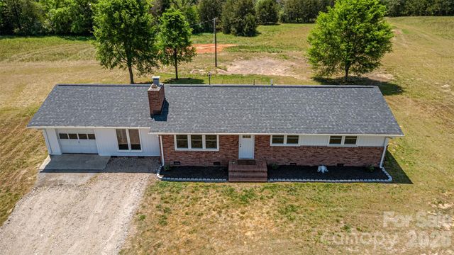 1958 Boyd Road, Blackstock, SC 29014