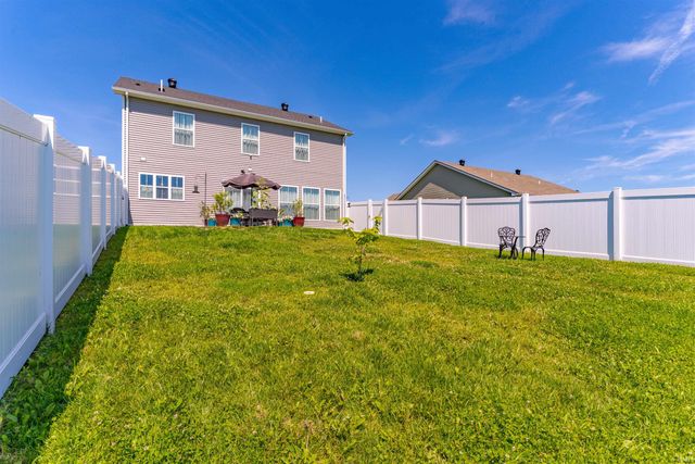 1150 Helen Court, Boonville, IN 47601