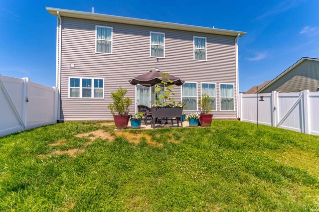 1150 Helen Court, Boonville, IN 47601