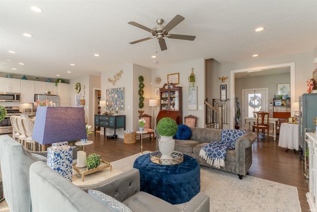 1150 Helen Court, Boonville, IN 47601