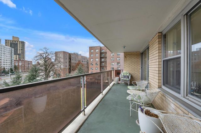 110-11 Queens Boulevard 3C, Forest Hills, NY 11375