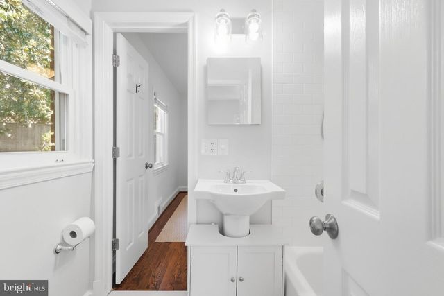 3911 6TH ST S, Arlington, VA 22204