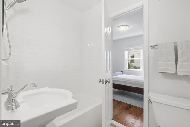 3911 6TH ST S, Arlington, VA 22204