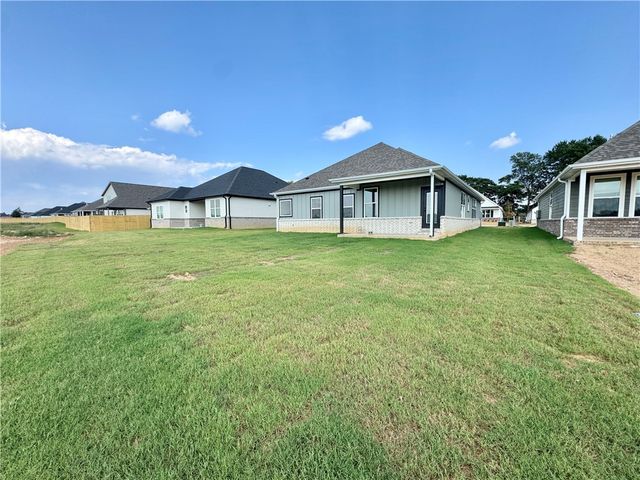 3822 Tranquility Street, Springdale, AR 72764