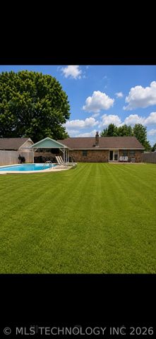 17401 E 77th Street North, Owasso, OK 74055