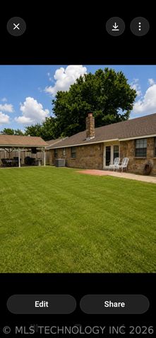 17401 E 77th Street North, Owasso, OK 74055