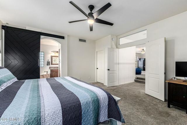 1015 E LIBERTY Lane, Gilbert, AZ 85296