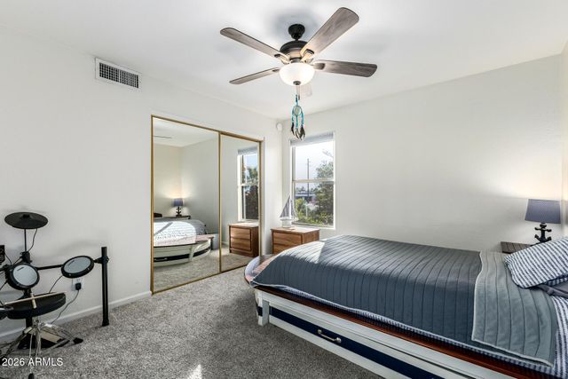 1015 E LIBERTY Lane, Gilbert, AZ 85296