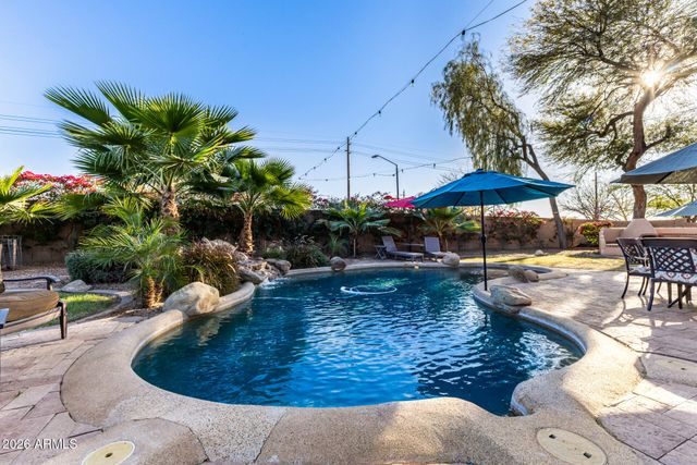 1015 E LIBERTY Lane, Gilbert, AZ 85296