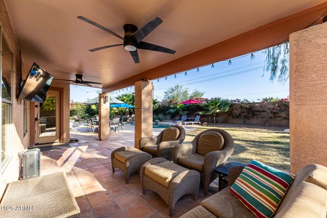 1015 E LIBERTY Lane, Gilbert, AZ 85296