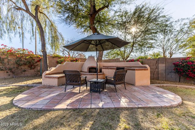 1015 E LIBERTY Lane, Gilbert, AZ 85296