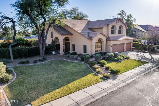 1015 E LIBERTY Lane, Gilbert, AZ 85296