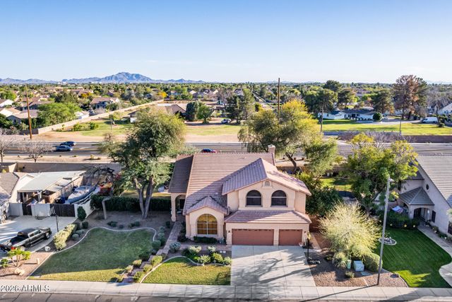 1015 E LIBERTY Lane, Gilbert, AZ 85296