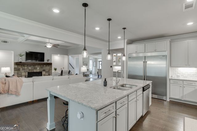 4695 Gablestone Crossing, Hoschton, GA 30548