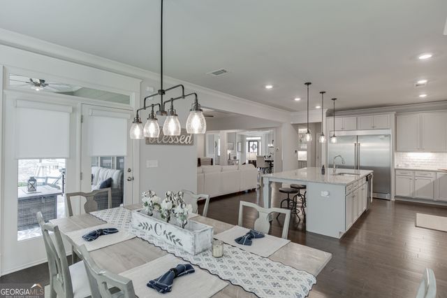 4695 Gablestone Crossing, Hoschton, GA 30548