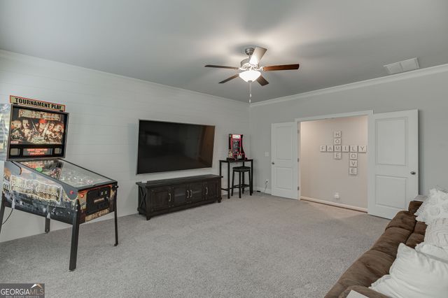 4695 Gablestone Crossing, Hoschton, GA 30548