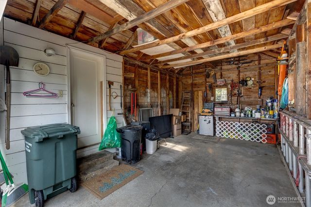 475 S 2nd Street, Cathlamet, WA 98612