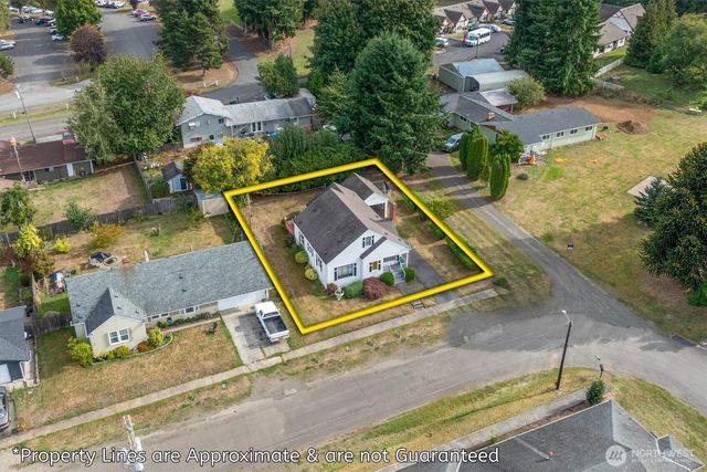 475 S 2nd Street, Cathlamet, WA 98612
