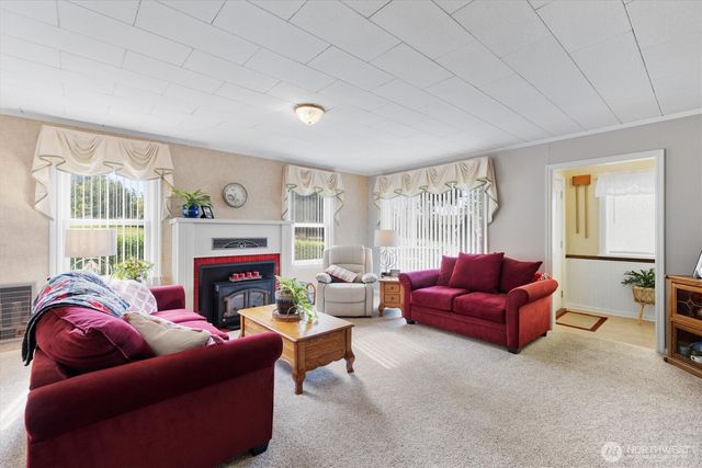 475 S 2nd Street, Cathlamet, WA 98612