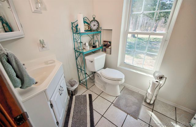 8677 E 63rd Street S, Braggs, OK 74423