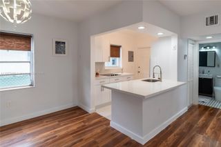 1205 Marseille Dr 27, Miami Beach, FL 33141