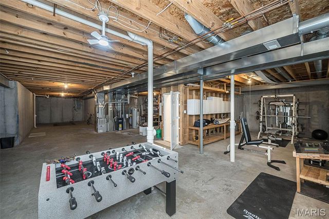 12010 Manhattan Place, Des Peres, MO 63131