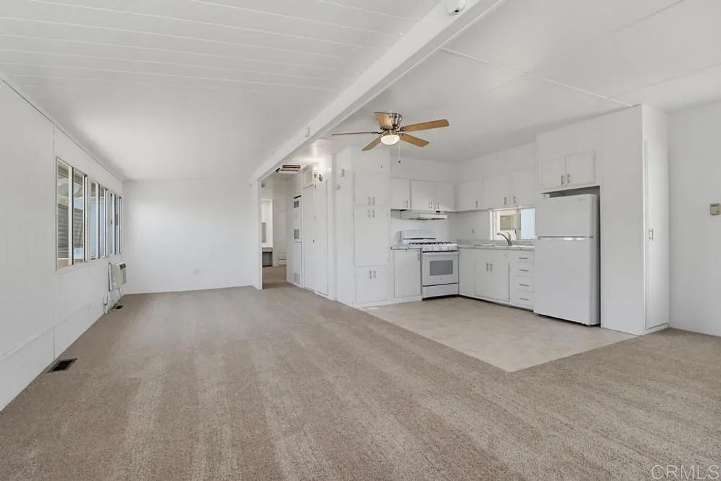 1285 E Washington Space 102, El Cajon, CA 92019