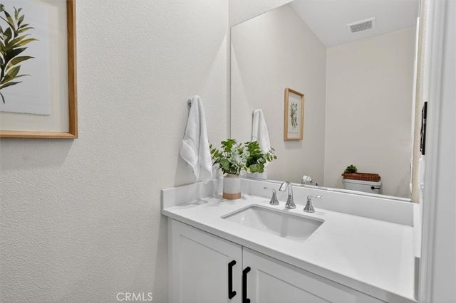 22812 Harvest Mill, Saugus, CA 91350