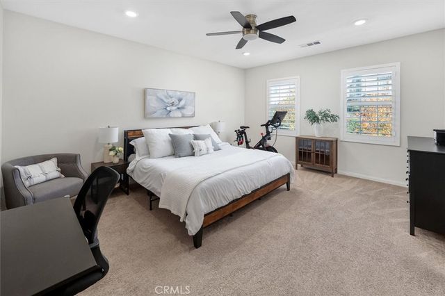 22812 Harvest Mill, Saugus, CA 91350