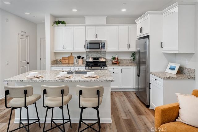 22812 Harvest Mill, Saugus, CA 91350