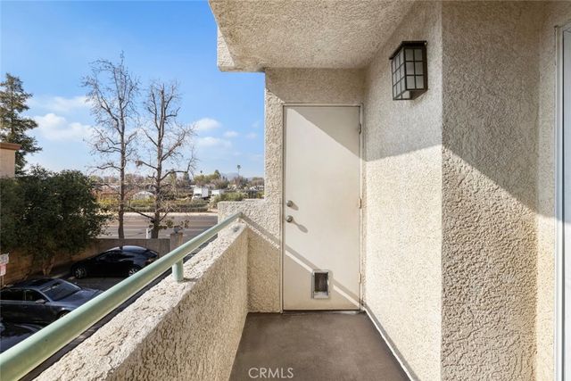 7800 Topanga Canyon Boulevard 207, Canoga Park, CA 91304