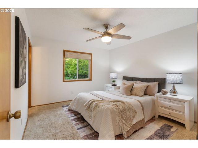 24950 Ne AIRPORT Rd, Aurora, OR 97002