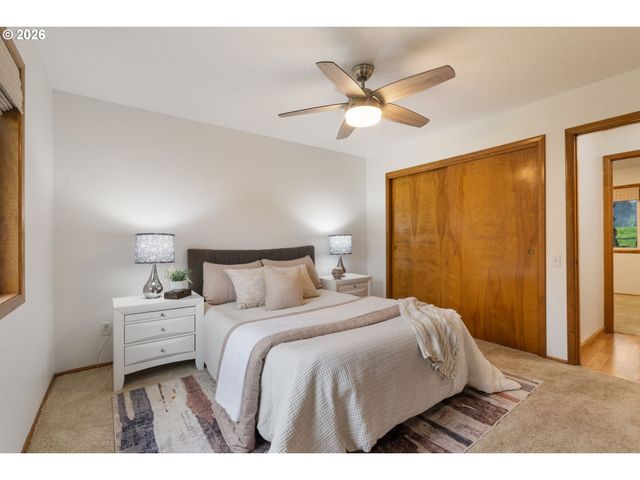 24950 Ne AIRPORT Rd, Aurora, OR 97002