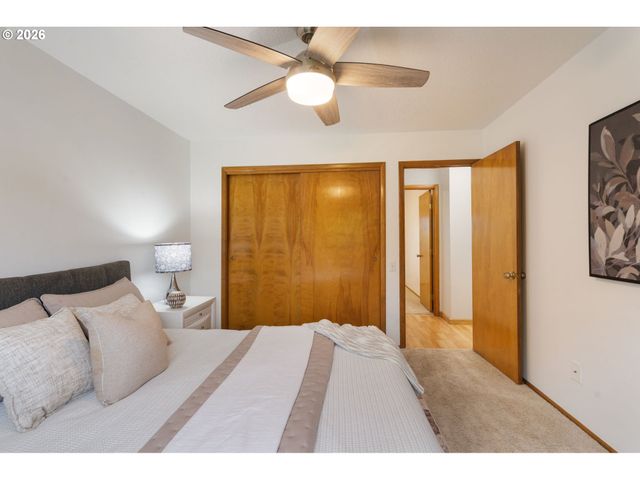 24950 Ne AIRPORT Rd, Aurora, OR 97002