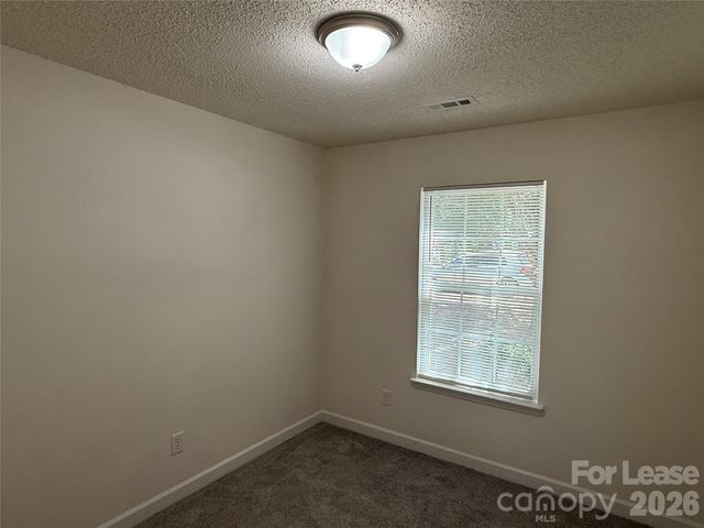 404 Kingville Drive, Charlotte, NC 28213
