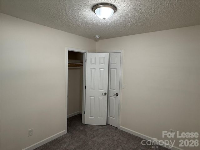 404 Kingville Drive, Charlotte, NC 28213