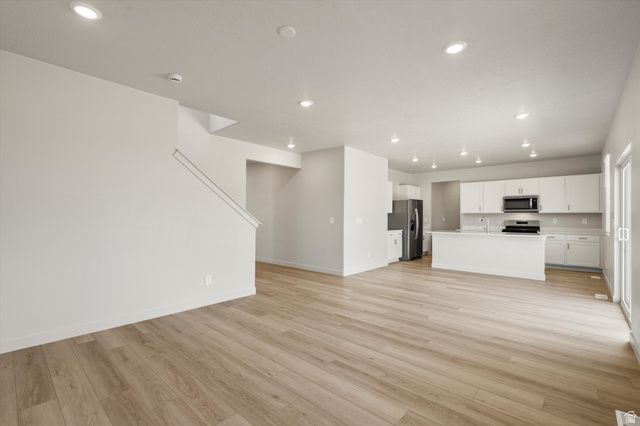856 N 260 E, Santaquin, UT 84655