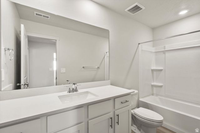 856 N 260 E, Santaquin, UT 84655