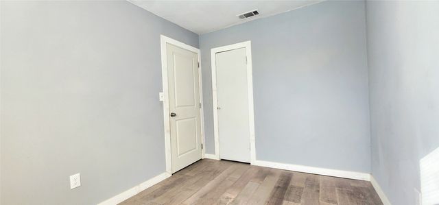 8525 Oak Haven Lane, Dallas, TX 75217